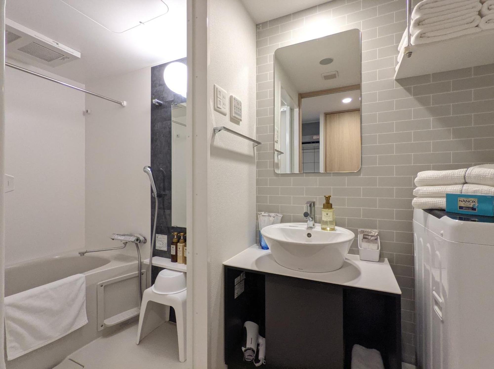 Eslead Hotel Osaka Nipponbashi Room photo